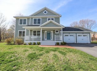 18 School St #18, Kittery, ME 03904