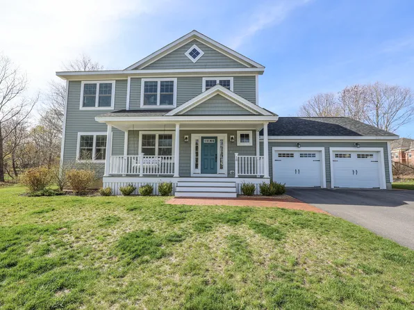 18 School Street #18, Kittery, ME 03904