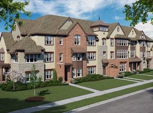 612 Parkside Ct, Libertyville, IL 60048