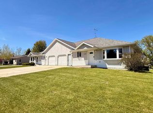 1530 Falcon Way, Sheboygan Falls, WI 53085