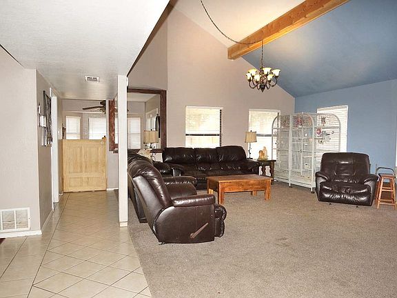 3rd image of 3102 Barcelona Dr