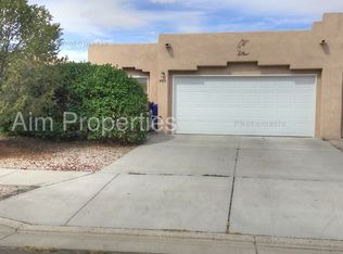 5915 Camino De La Luna NW, Albuquerque, NM 87120