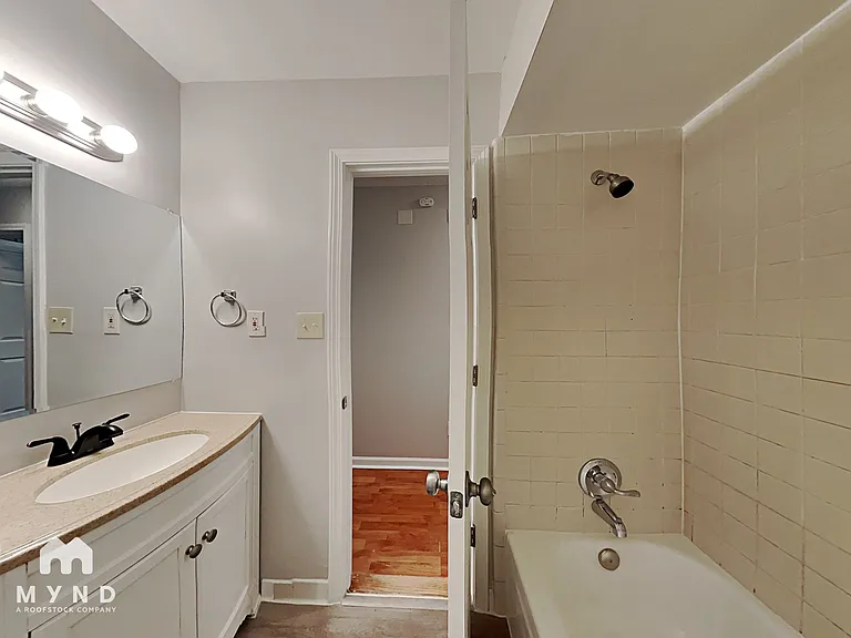 464 Windridge Point — Photo 20