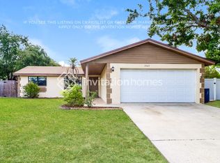 2065 Briarwood St, Dunedin, FL 34698