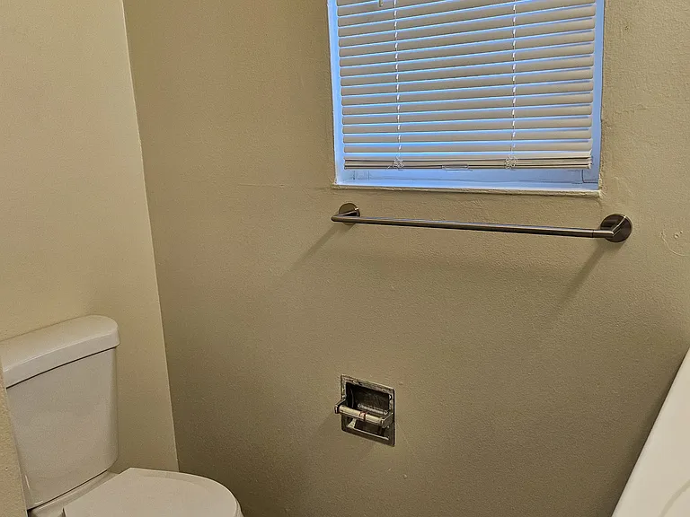 776 Palo Alto Ave — Photo 14