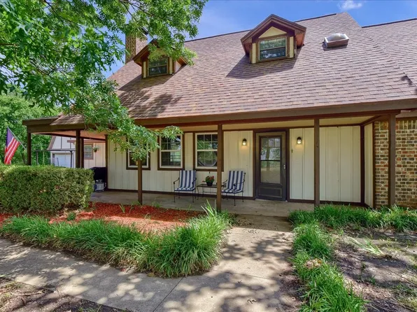 768 Choctaw Estate Cir, Sherman, TX 75092
