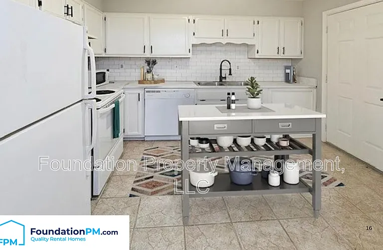 34 N Idlewild St #11 — Photo 9