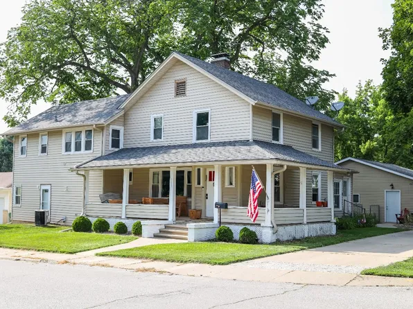 103 W Lane St, Winterset, IA 50273