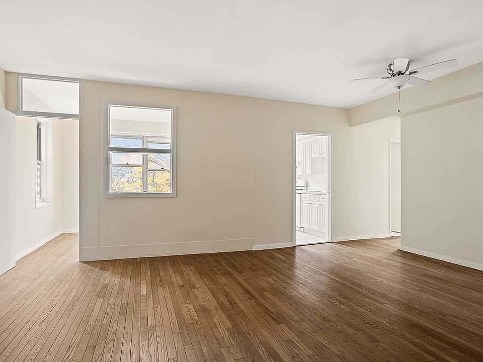 1st image of 350 E 30th St APT 5W