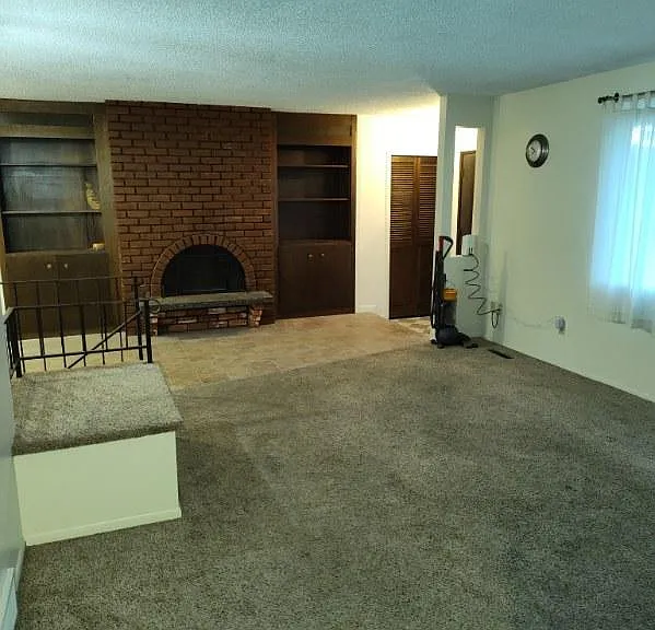 413 W Holland Ave #1 — Photo 9