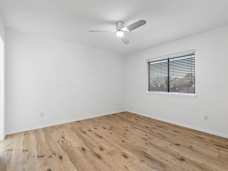 2601 Kimberly Dr — Photo 19
