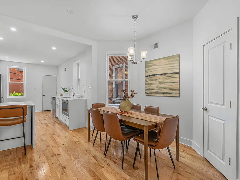 5118 Chancellor St — Photo 16