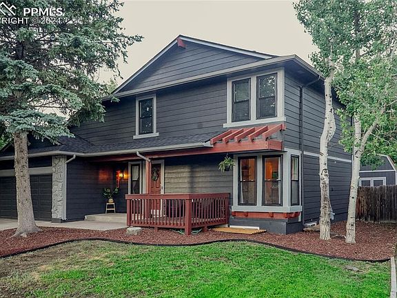2nd image of 4880 W Old Farm Cir
