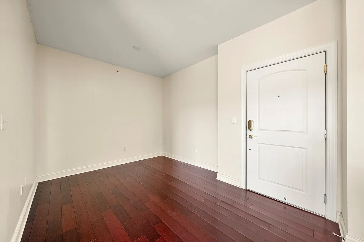 Building Photo - 2404 Windsor Park Ct