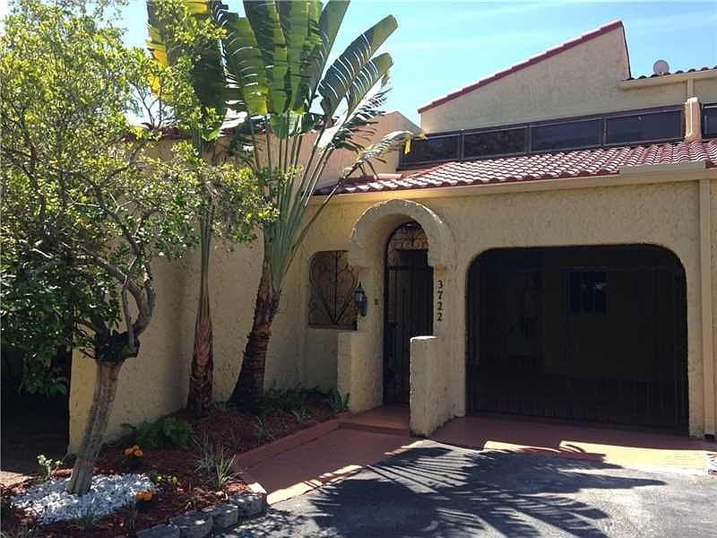 1st image of 3722 Estepona Ave #15-1