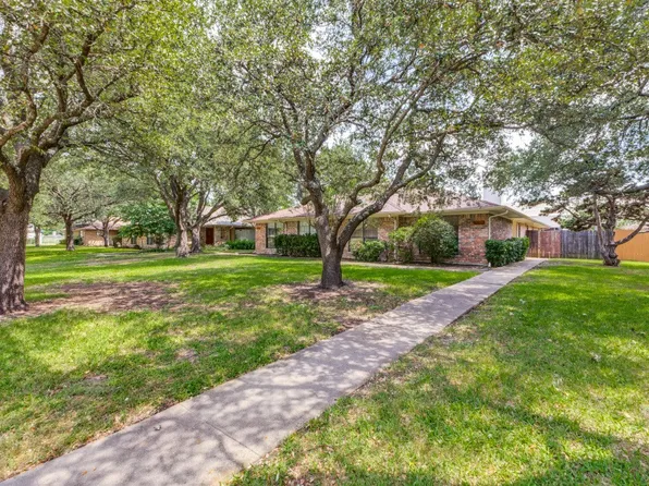 811 Saint Paul Ct, Richardson, TX 75080