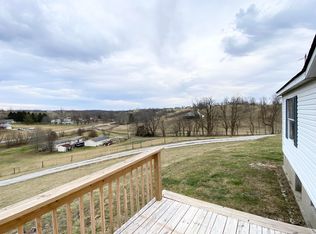 2593 Irvine Rd, Winchester, KY 40391