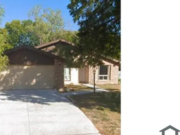 2915 Alan Shepard Dr #Usa, San Antonio, TX 78219