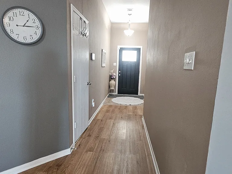 7105 Galleta Ct — Photo 13