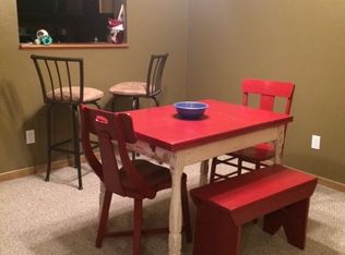 3513 E Ave Nw, Cedar rapids, IA 52405