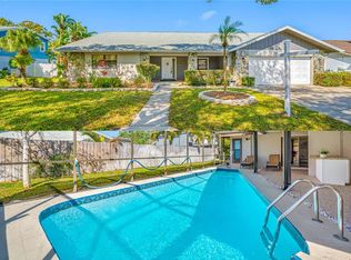 1906 Del Oro Ct, Dunedin, FL 34698