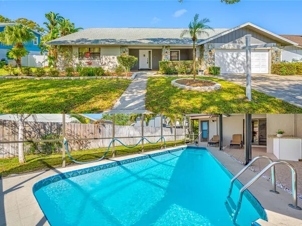 1906 Del Oro Ct, Dunedin, FL 34698