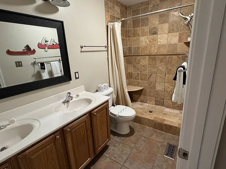 1351 N Pine Run Rd — Photo 17