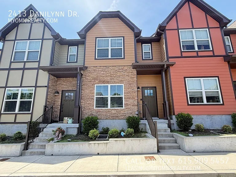2413 Danilynn Dr — Photo 1