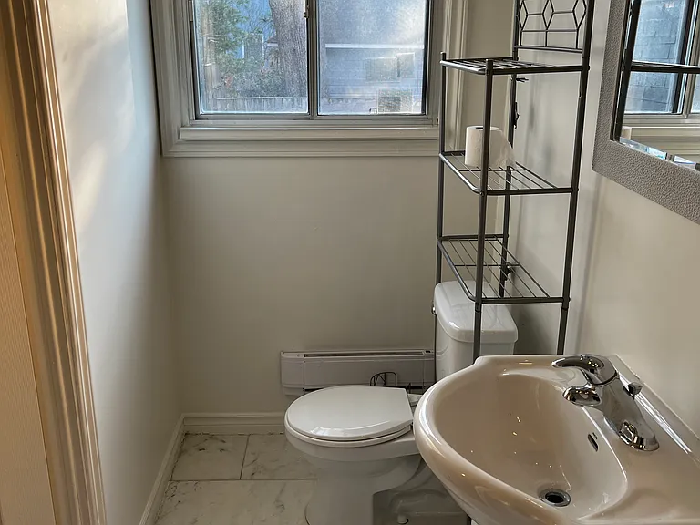 549 Jones Ave #X — Photo 10
