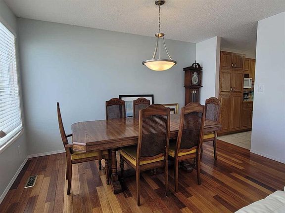 5th image of 7110 E 99a St