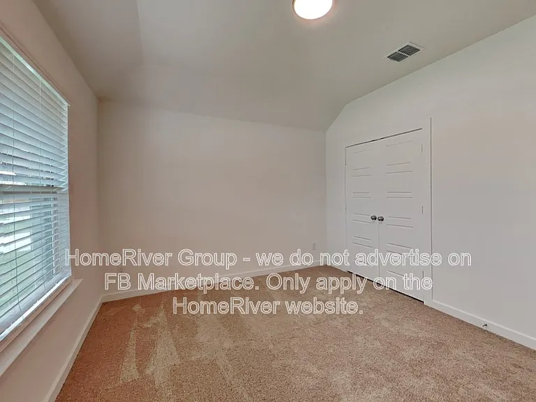 425 Leopold Trl — Photo 10