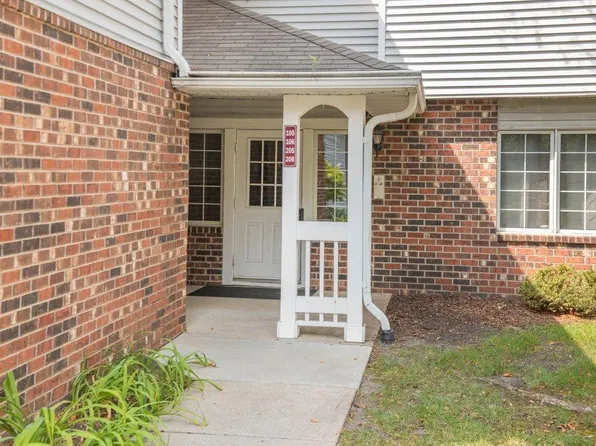 3579 Blue Jay Way APT 206, Eagan, MN 55123