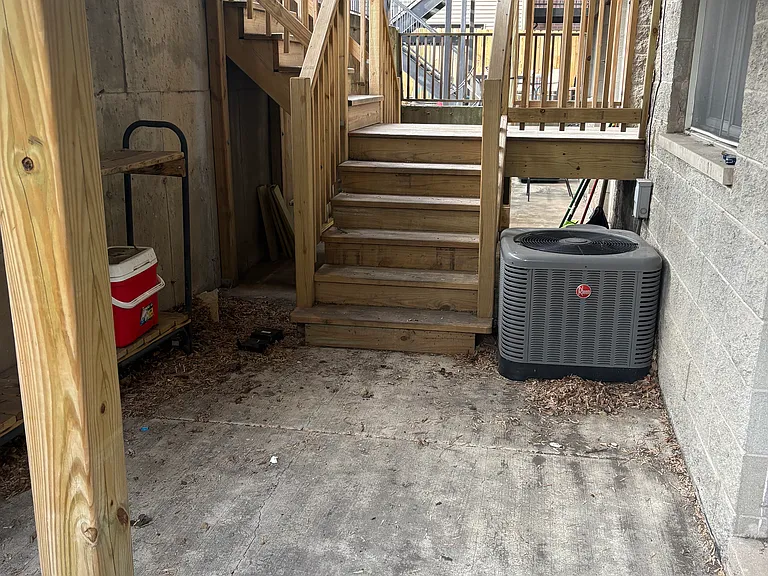 1410 N Bosworth Ave #1 — Photo 35