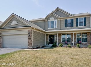 1539 Coral Dr, Yorkville, IL 60560