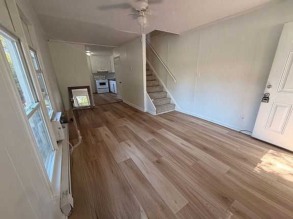 4th image of 200 Memorial Park Dr APT K