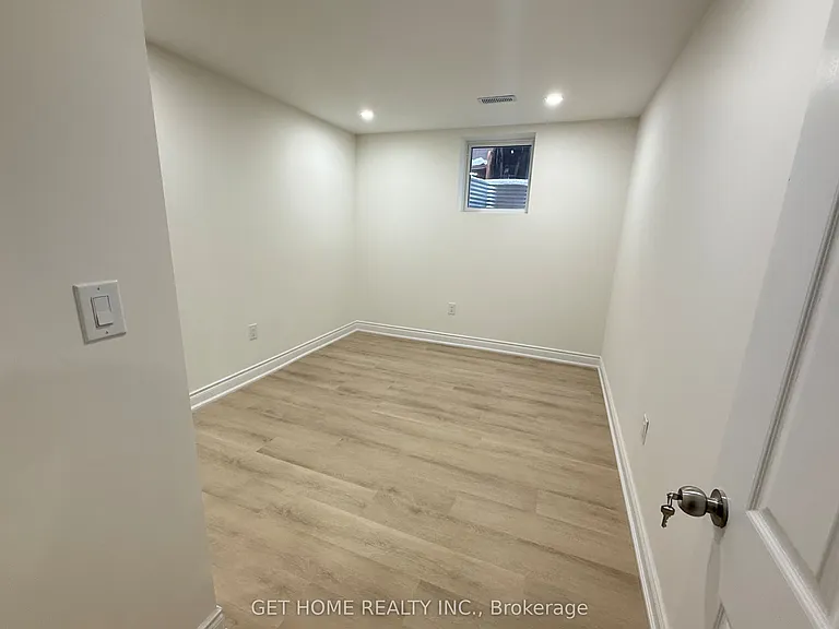 1330 Maddock Dr #BASEMENT — Photo 6