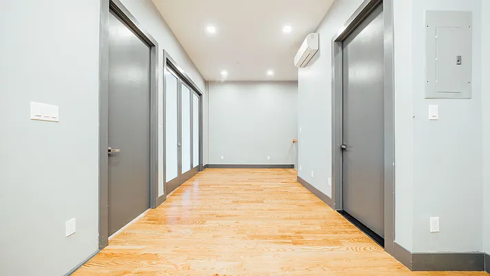 Rented by Nooklyn NYC LLC | media 16