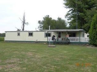 9392 Priemer Rd, Harbor Beach, MI 48441