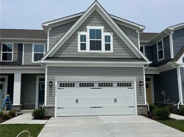 23075 Preserve Pl, Carrollton, VA 23314