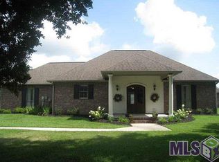 41400 Bobby Sevario Rd, Prairieville, LA 70769