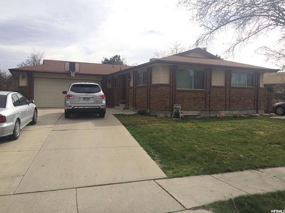 3rd image of 1989 W Quailstone Dr