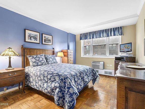 5th image of 63 E 9th St APT 6P