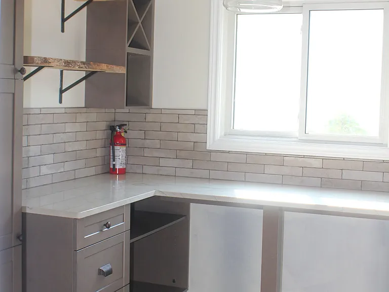 16 Rosenfeld Dr — Photo 5