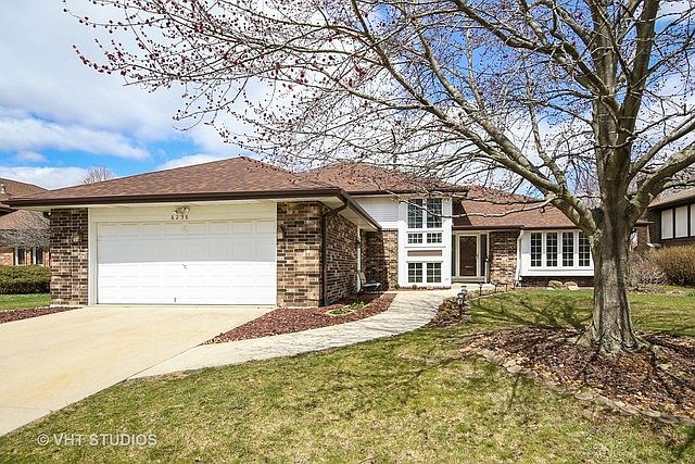 1st image of 8238 Bromley St