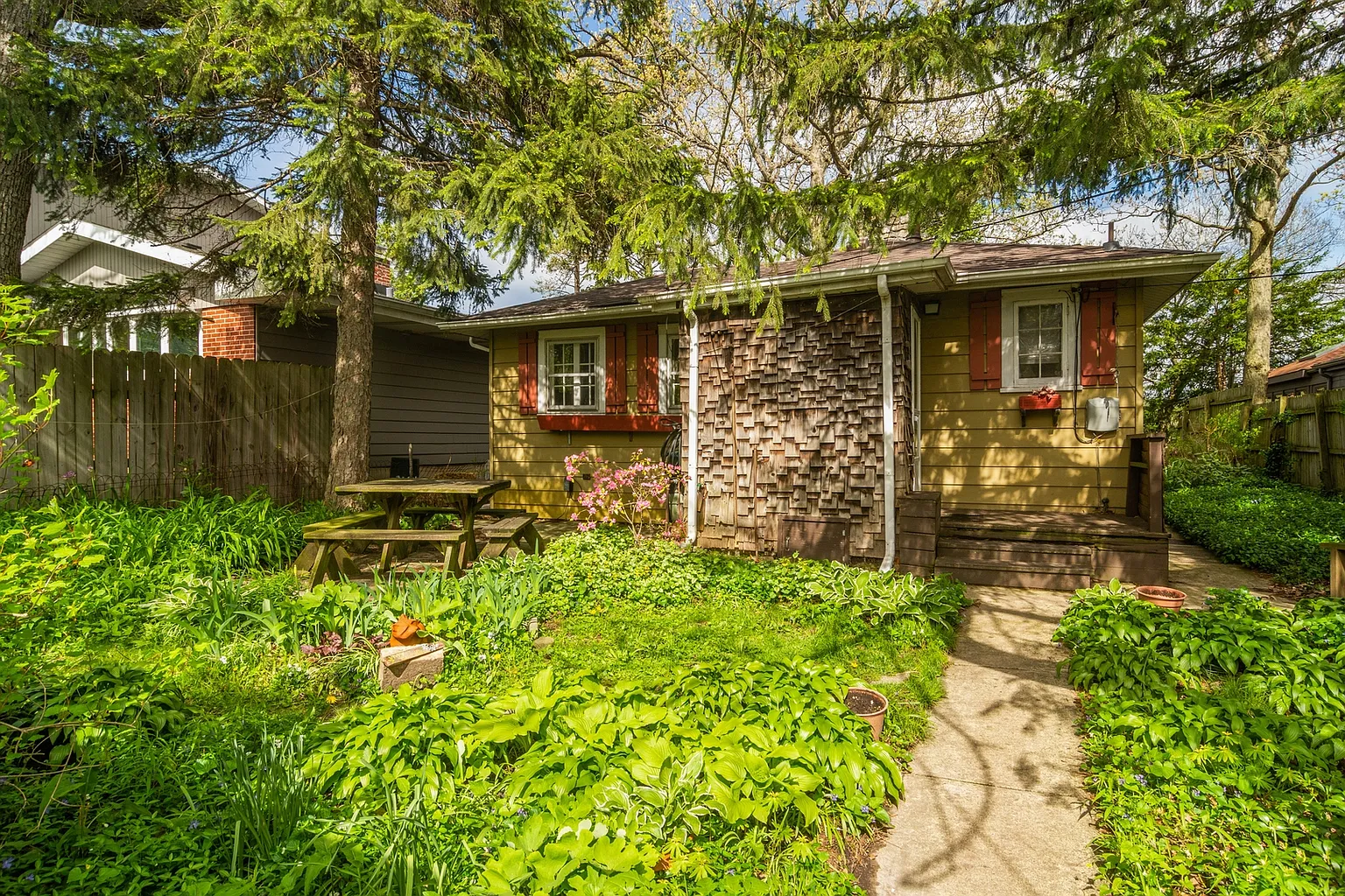 23905 N North Lakewood Ln photo 1