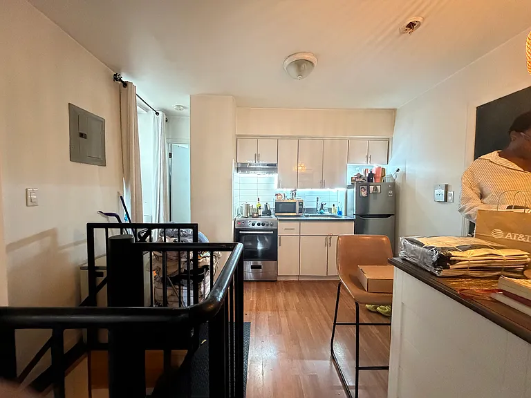 1928 Pacific St #1S — Photo 7