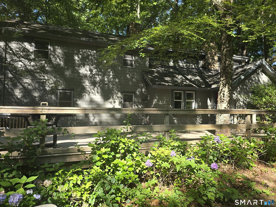 1st image of 17 Bradley Lane