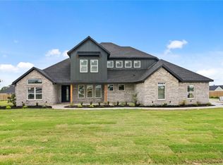 3150 Cambridge St, Bentonville, AR 72713