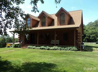 5909 N Eden Rd, Elmwood, IL 61529