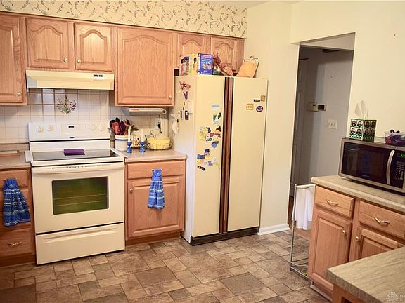 4th image of 4048 Cozycroft Dr